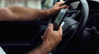Cellulare alla guida: con il nuovo decreto sanzioni più pesanti