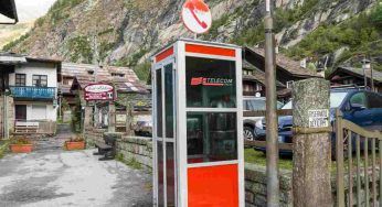 TIM toglierà tutte le cabine telefoniche: un pezzo di storia che se ne va