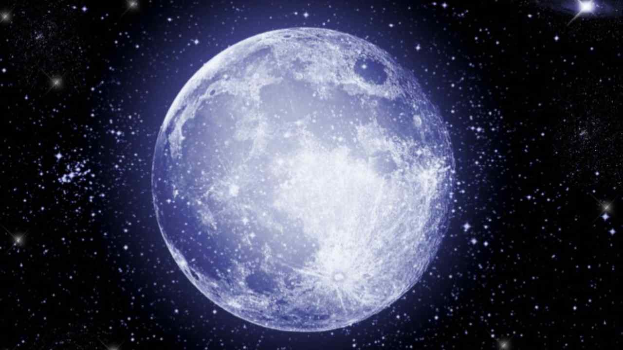 luna universo