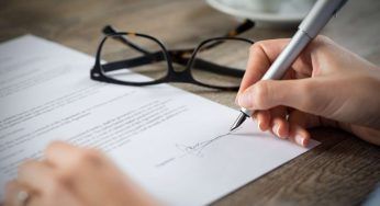 Firma, è valida se utilizziamo solo il cognome: cosa dice la legge